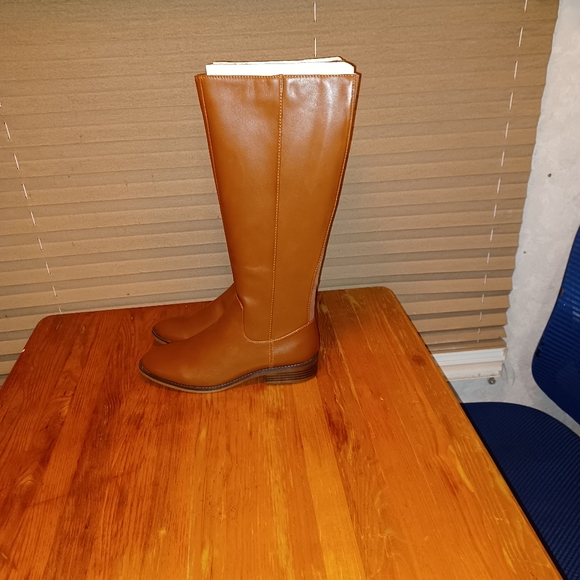 Boots main image 5